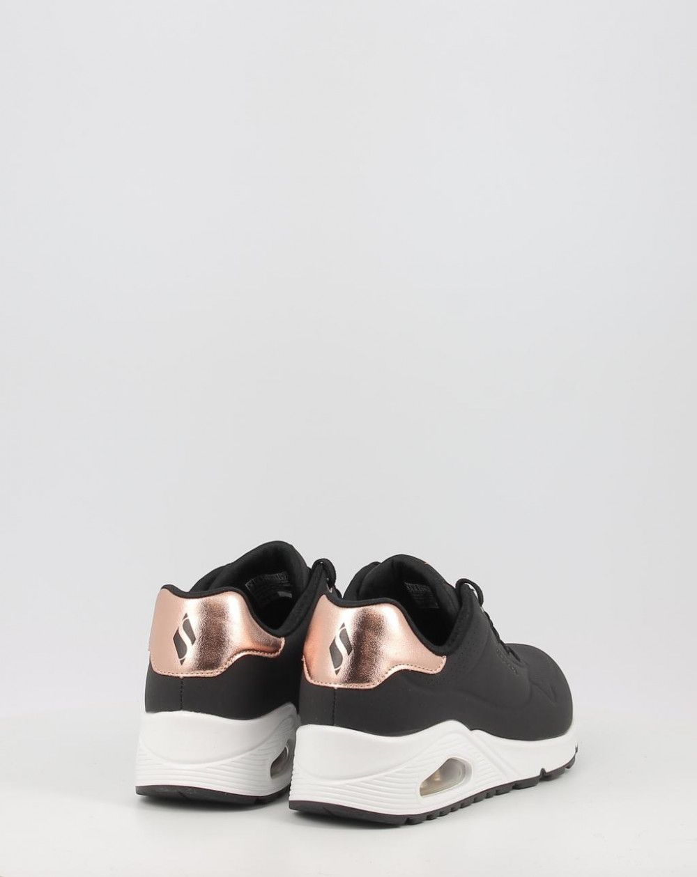 DEPORTIVA SKECHERS MODELO 155196